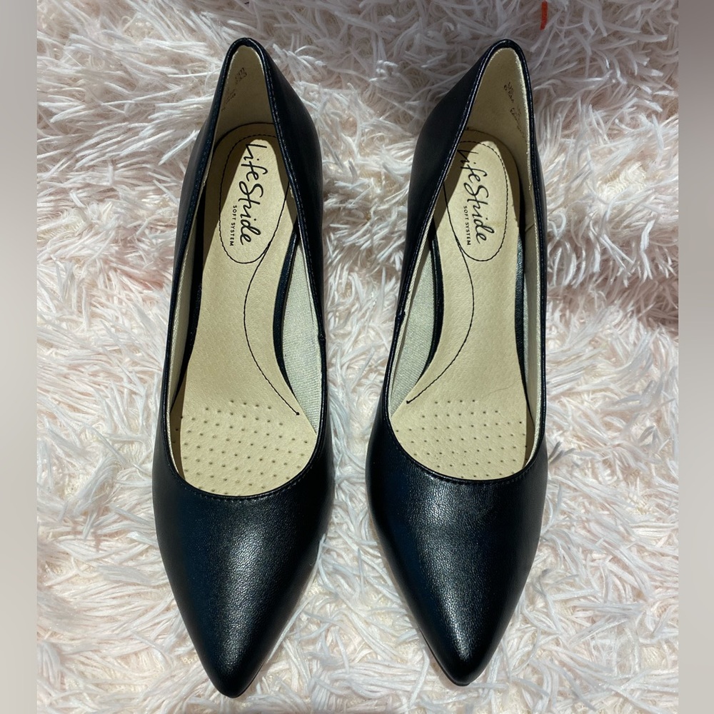 Brand new Lifestride black shoes